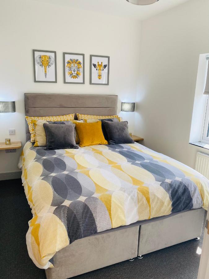 Lees Lookout Holt ,2 Bedroom Luxury Apartment With Private Parking Exterior foto